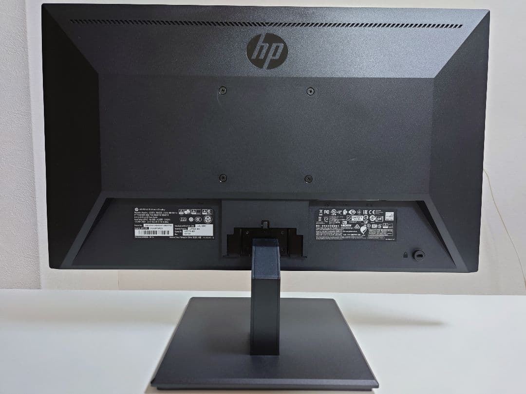 HP製ディスプレイP244 [23.8インチ ブラック]１号機
