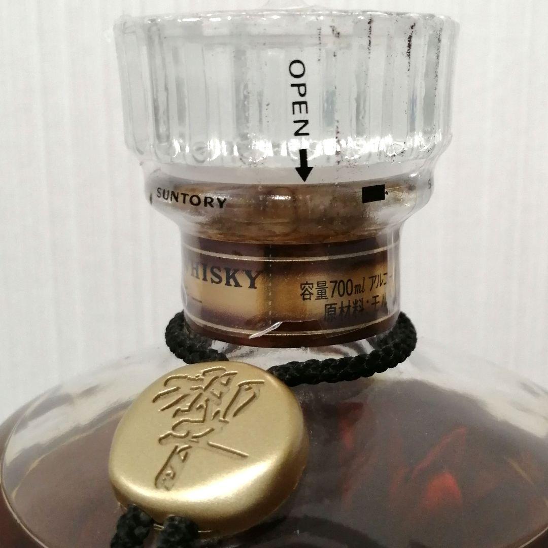 響 ( 旧17年 )24面カットキャップ　700ml43%　裏ラベル無し