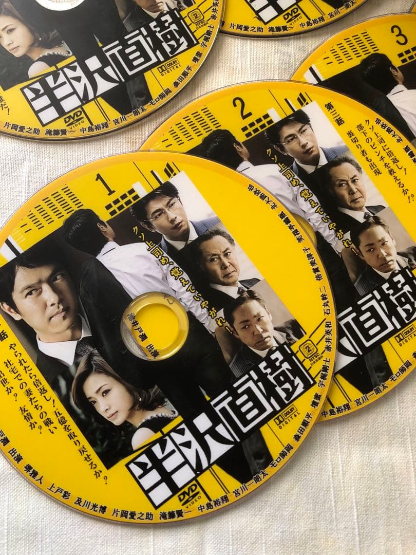 DVDプレーヤー、DVD（エージェント・オブ・シールド他全33枚）　セット