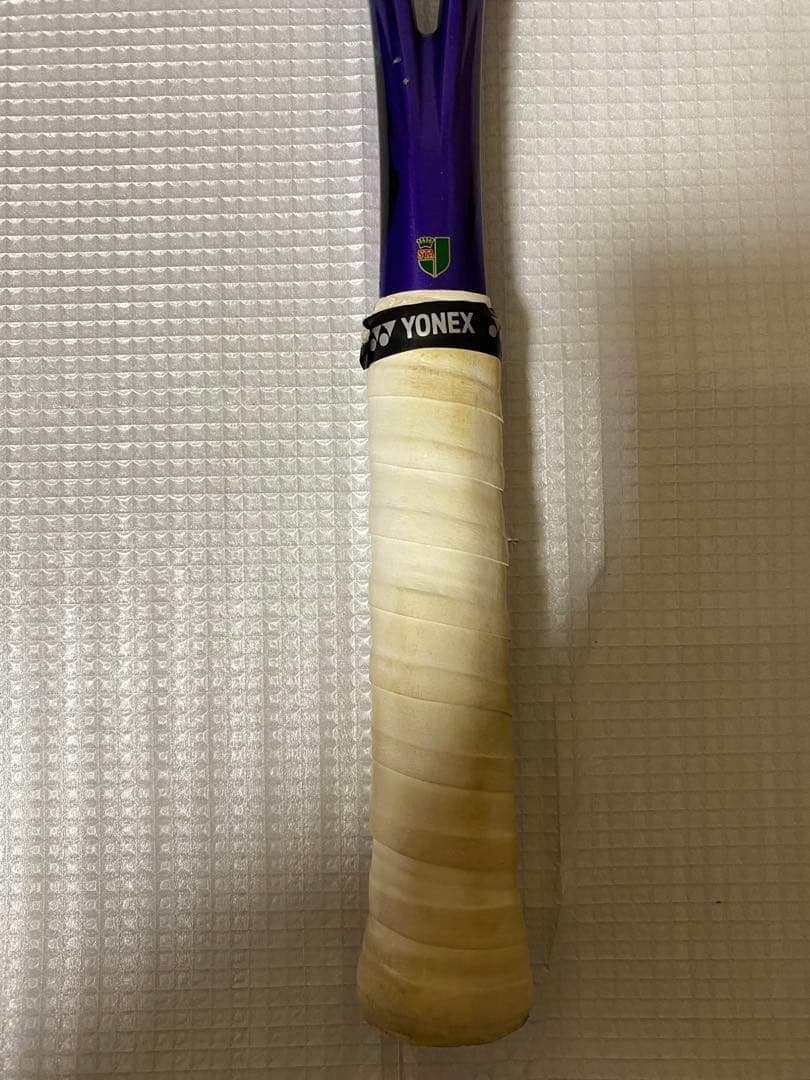 VOLTRAGE 7S アメジスト　中古　ケース付き　テニス