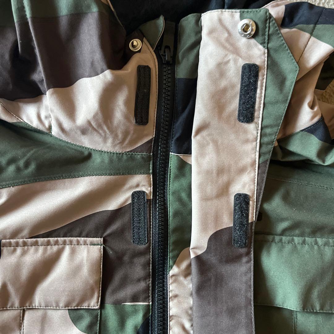 超美品　VOLCOM (ボルコム)ウェア　スノボー