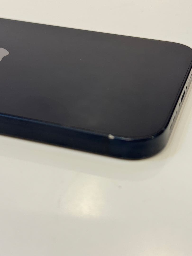 iPhone 12 ブラック 64 GB バッテリー80%