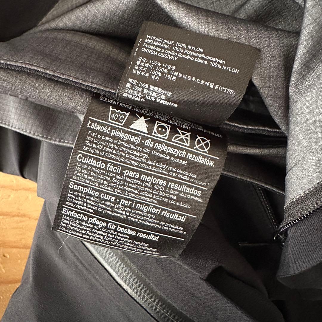 美品 バートンAK457 GORE-TEX PRO BIB PANTS L