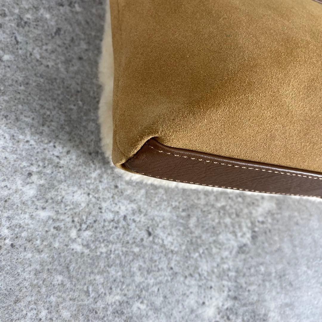 良品 UGG アグ シープスキン ショルダーバッグ スエード本革 ボア ムートン