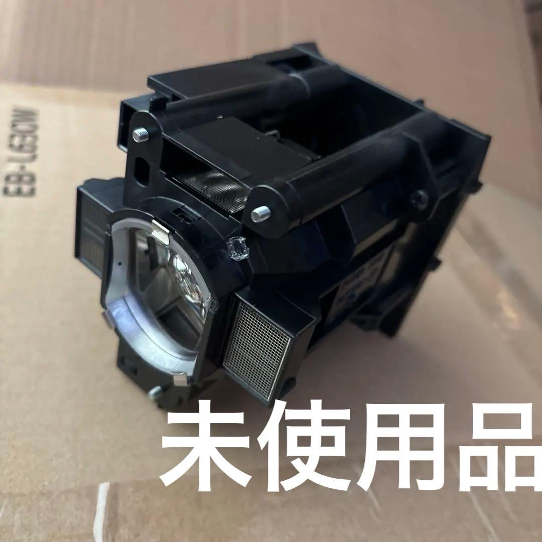 HITACHI CP-X8160 プロジェクター本体① 予備ランプ付き