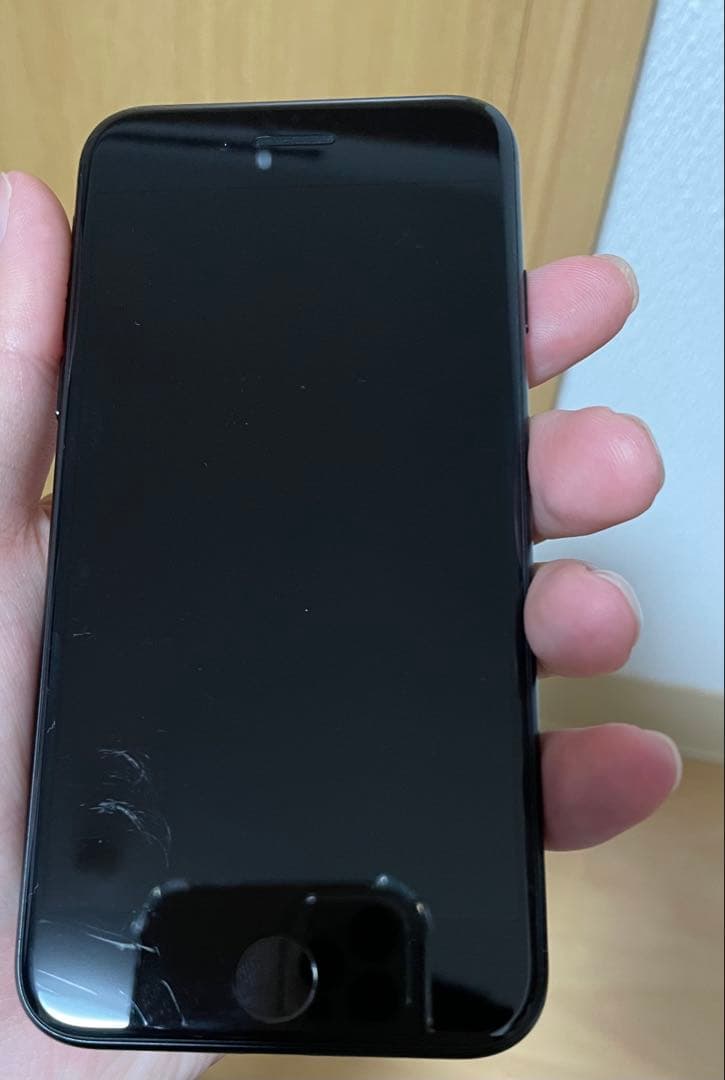 Apple iPhone SE2ブラック 本体