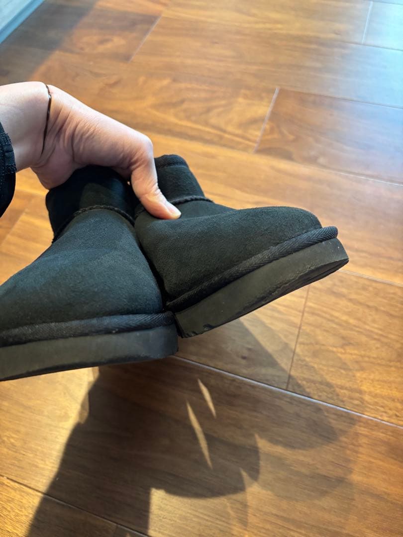 UGG クラシック ウルトラ ミニ