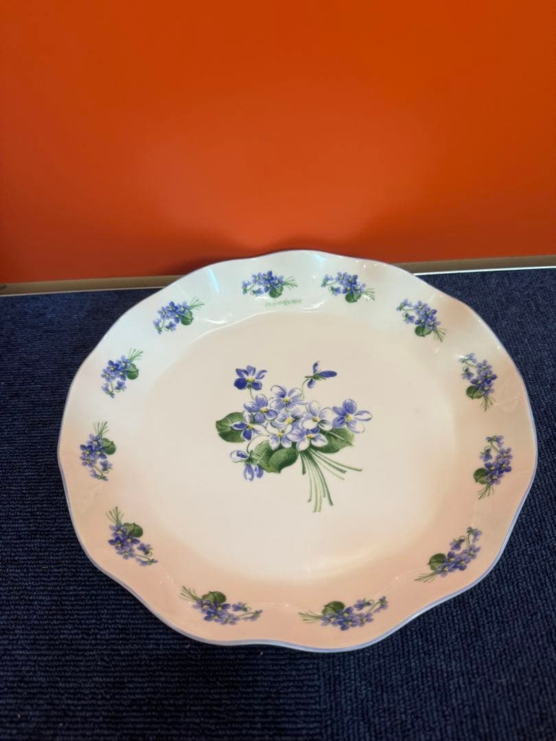 1593 イヴ・サンローラン ケーキ皿　27cm