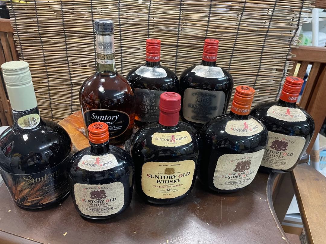 ヴィンテージ　サントリーリザーブ　2本　オールド　６本　超希少品　大値引きします