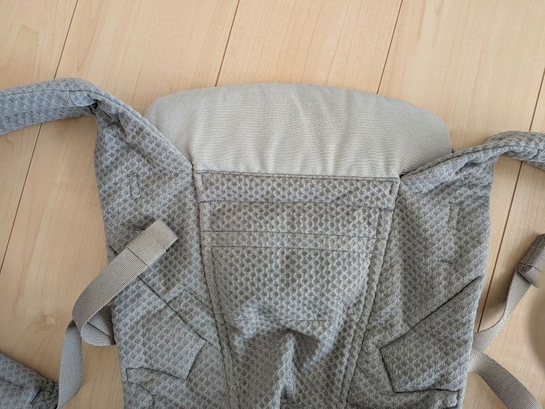 【美品】ergobaby 抱っこ紐 グレー　オムニブリーズ