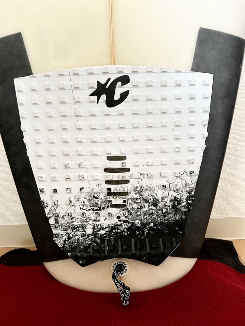 アルメリック　ネックベアード　5'6 ラウンドスカッシュ