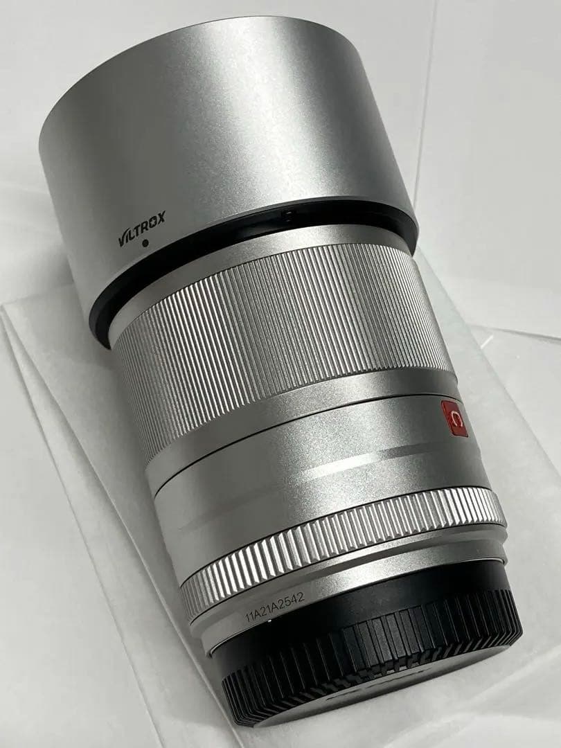 【新同品】Viltrox af 56mm f1.4 STM Xマウント　シルバー