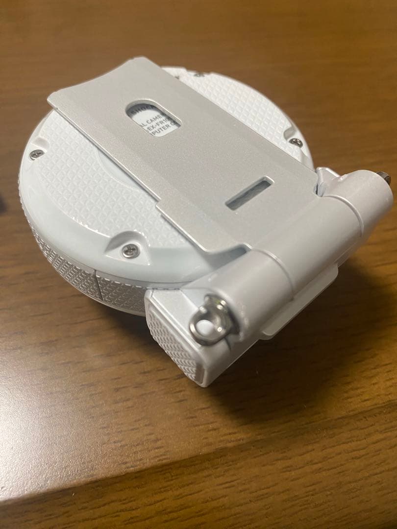 CASIO EX-FR100L デジタルカメラ ホワイト LEDリングライト付き