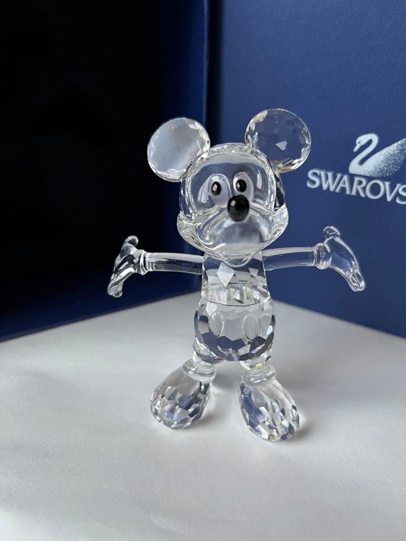 Swarovski ミッキー型クリスタル置物