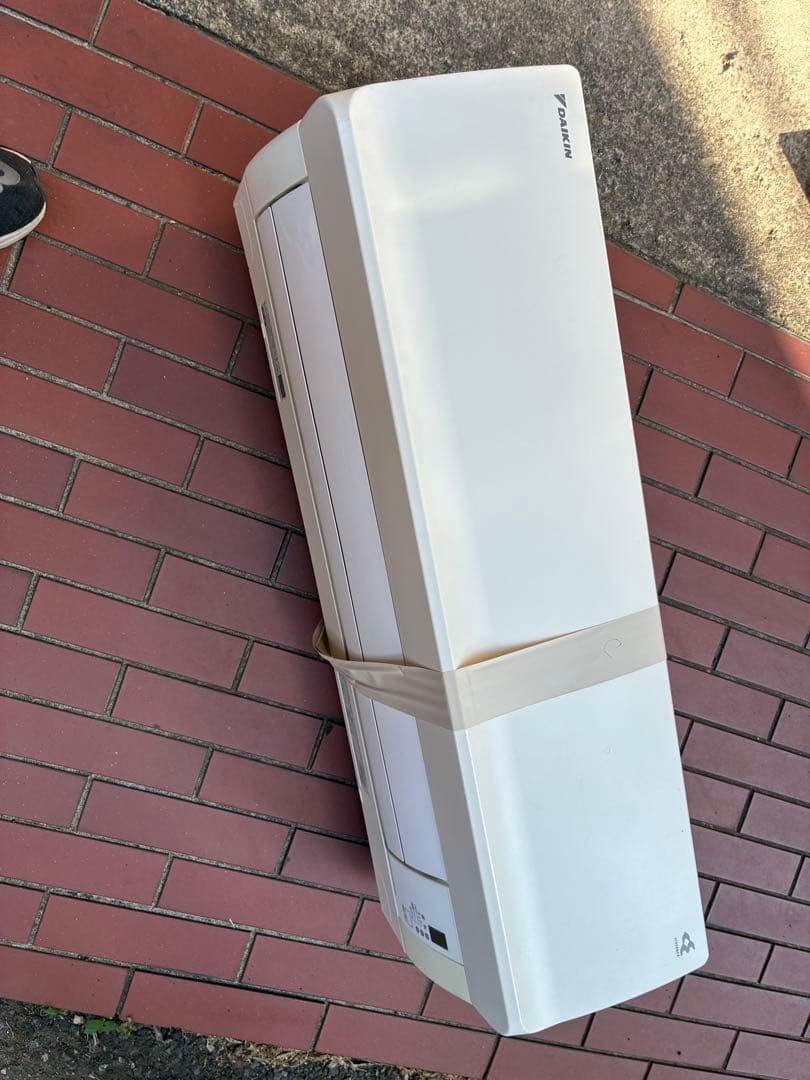 ダイキン R32 冷暖房壁掛けエアコン値引き相談、送料負担します