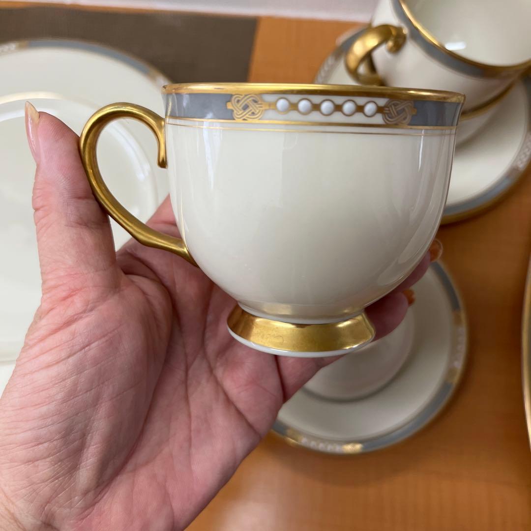 人々の集まるシーズンにピッタリのホワイトハウス御用達のおしゃれなレノックスです