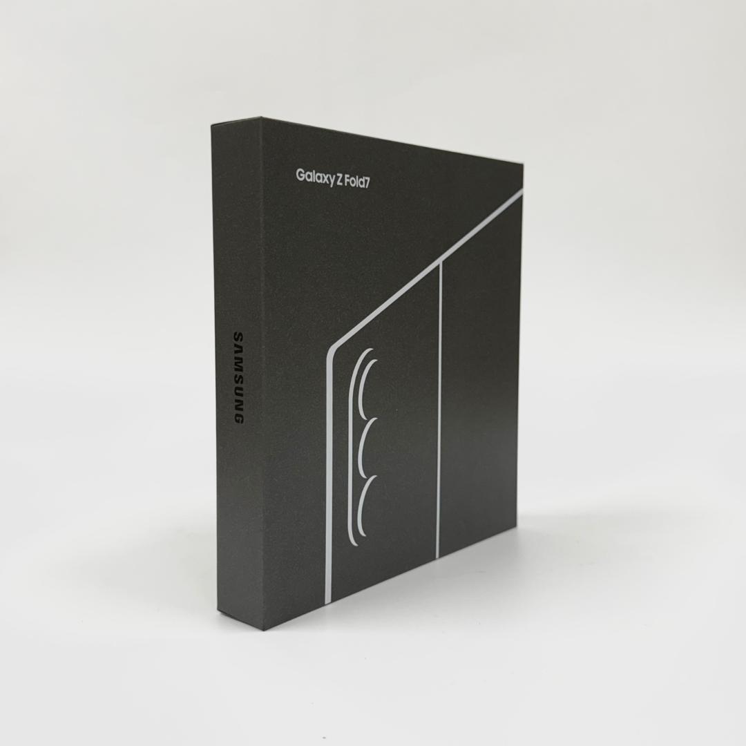Galaxy Z FOLD7 256GB シルバー SIMフリー【新品】