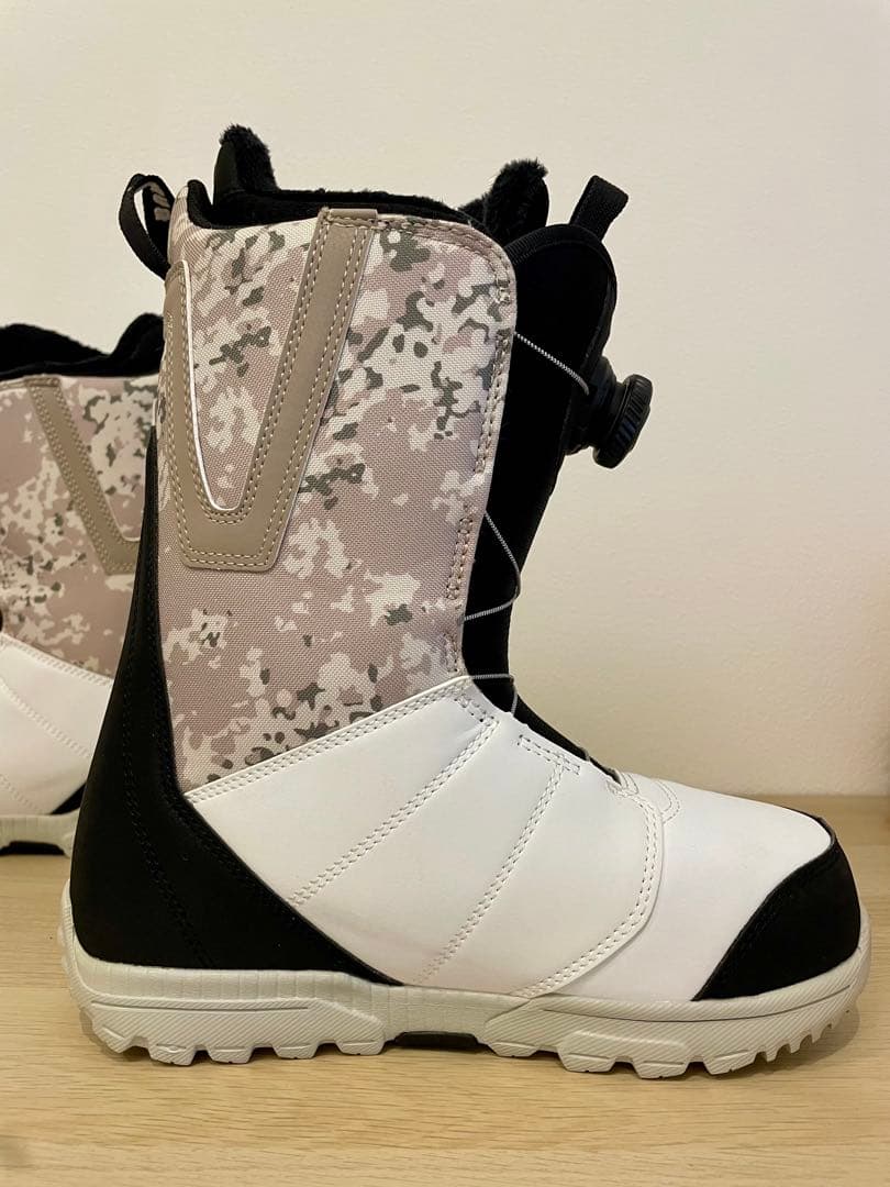 【美品】BURTON スノーボードブーツ 25.0㎝