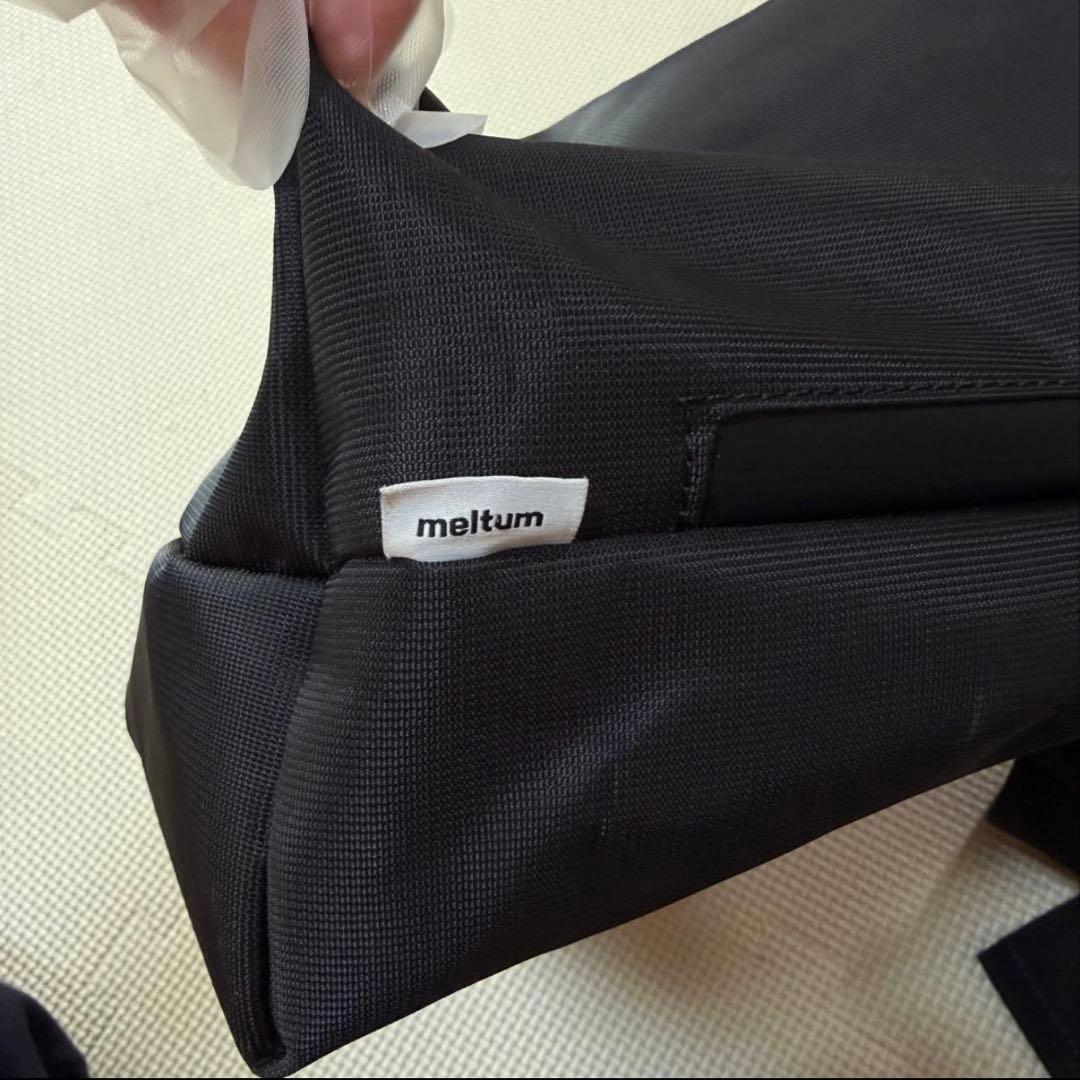 【使用1回のみ】NYLON MESSENGER BAG(M) meltum