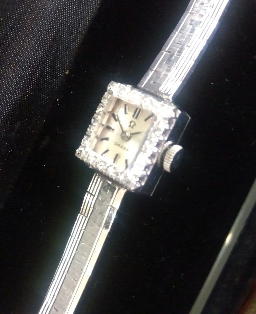 OMEGA　Ω　オメガ　18K刻印あり　ダイヤモンド アンティーク