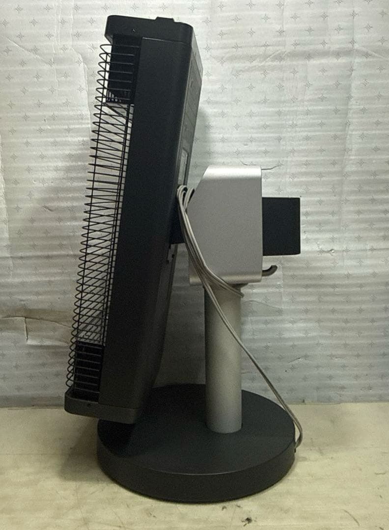 DAIKIN ERFT11WS-H ダイキン セラムヒート 遠赤外線暖房機