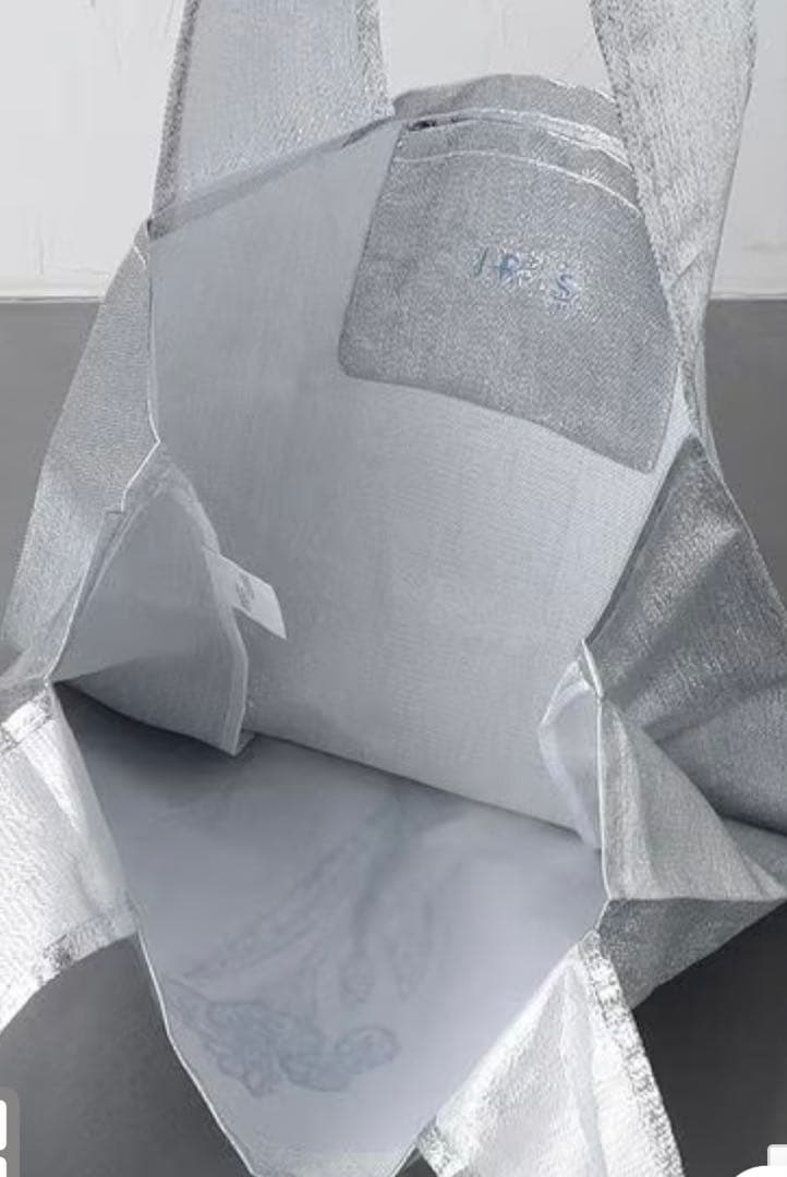 BRIGITTE TANAKA●FLEURISTE SILVER