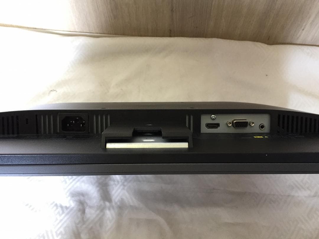 Lenovo ThinkVision S24i-30 モニター（23.8インチ）