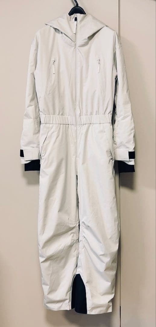  オールインワンスキーウェア StormMove