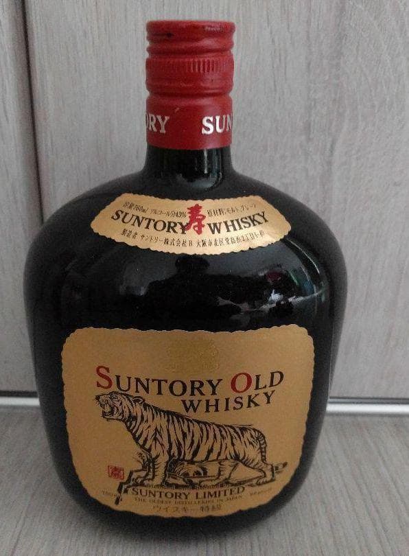 サントリーウィスキー　オールド　特級　寅年（１９８６年）