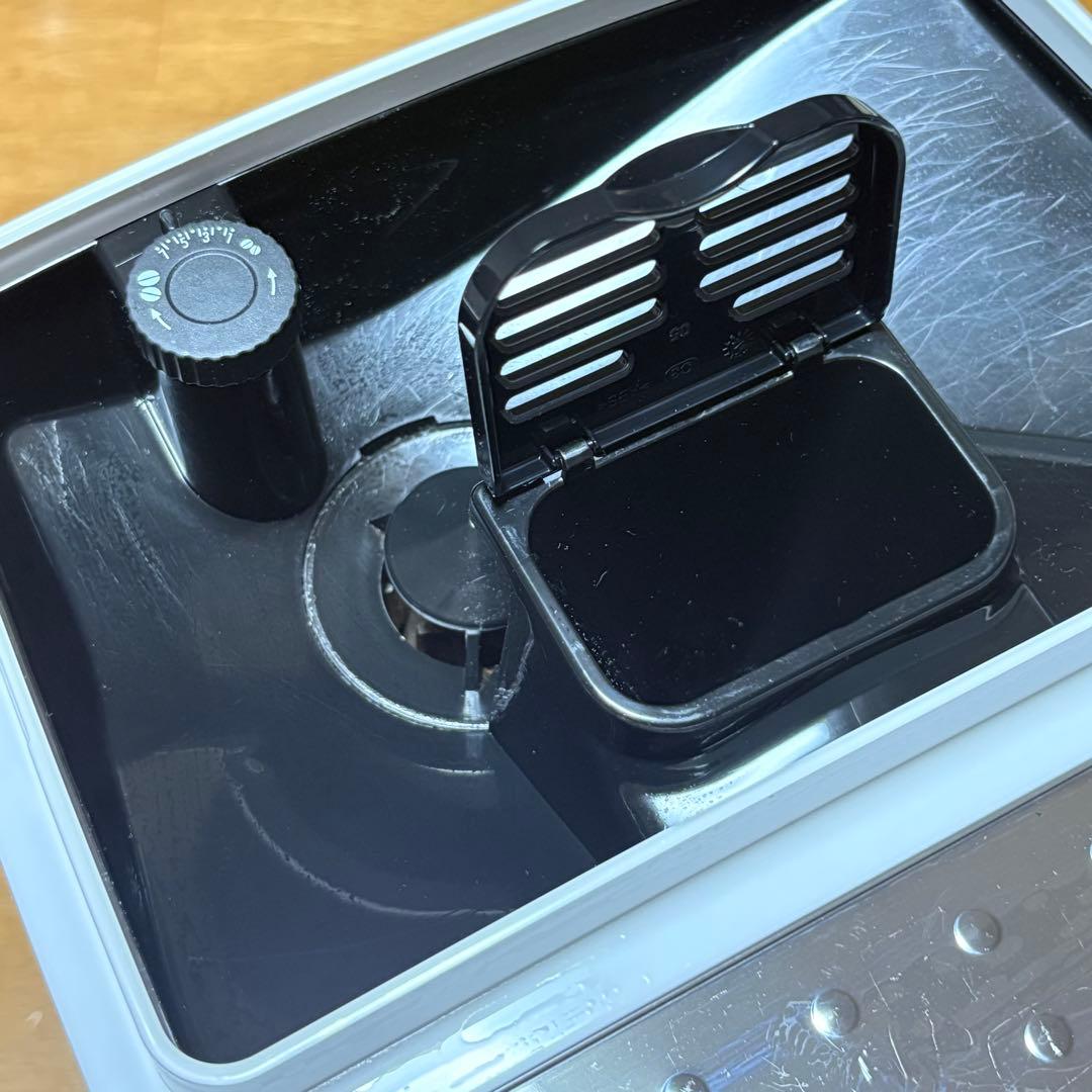 【Y】デロンギ マグニフィカS ECAM22112W