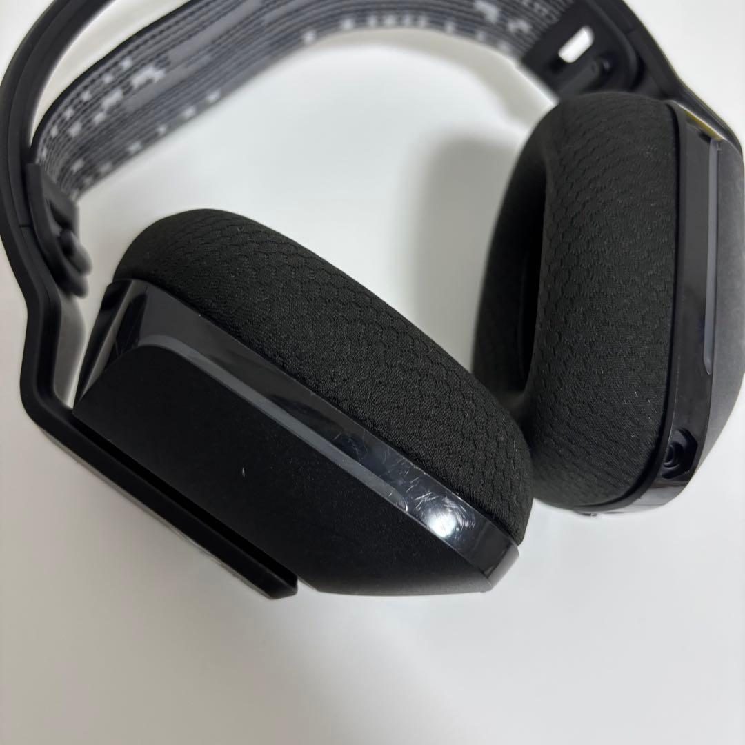 Logicool G733 ワイヤレスゲーミングヘッドセット