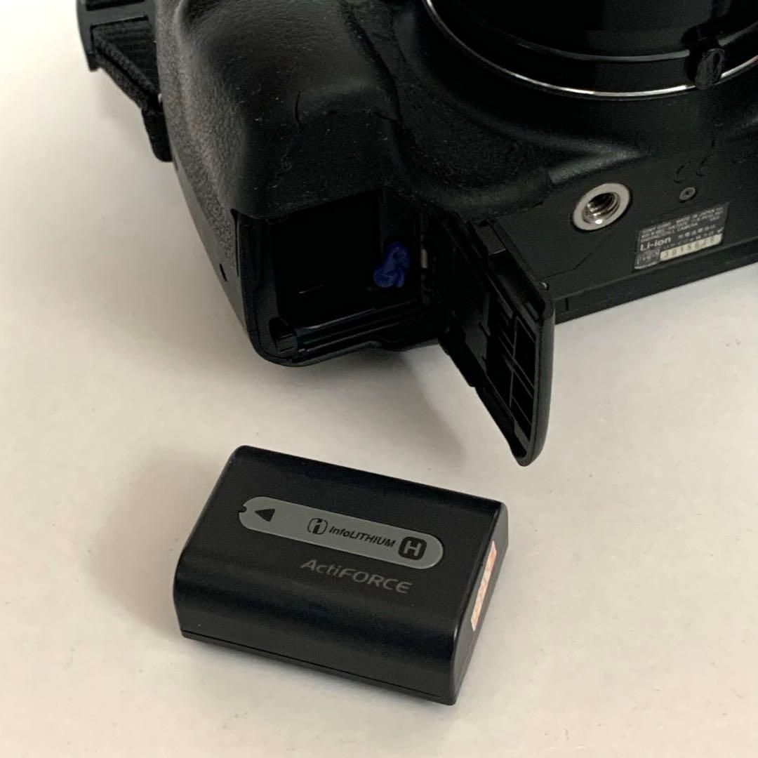 デジカメ　SONY Cyber-shot DSC-HX200V