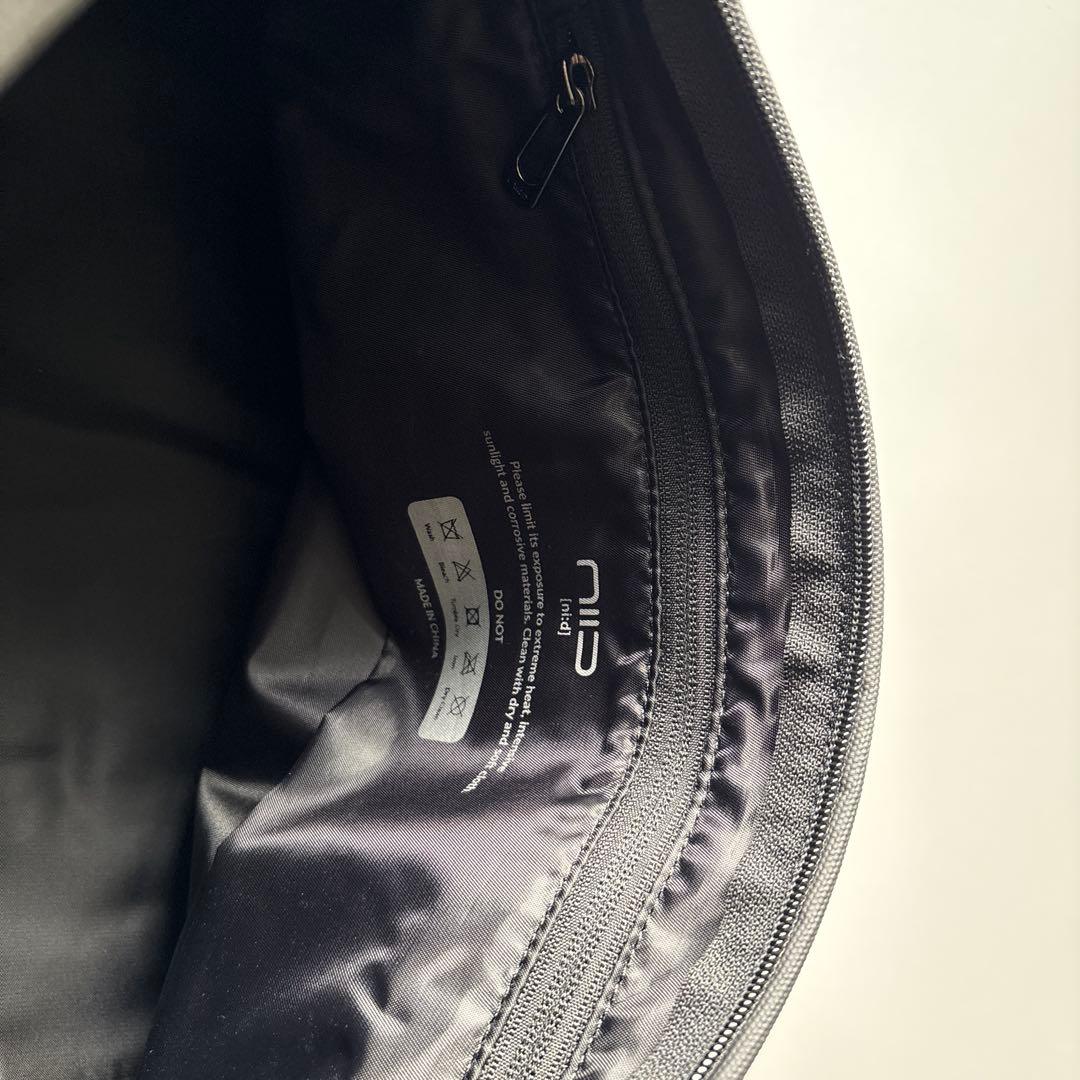 【国内未発売】NIID st@tment 2way sling bag