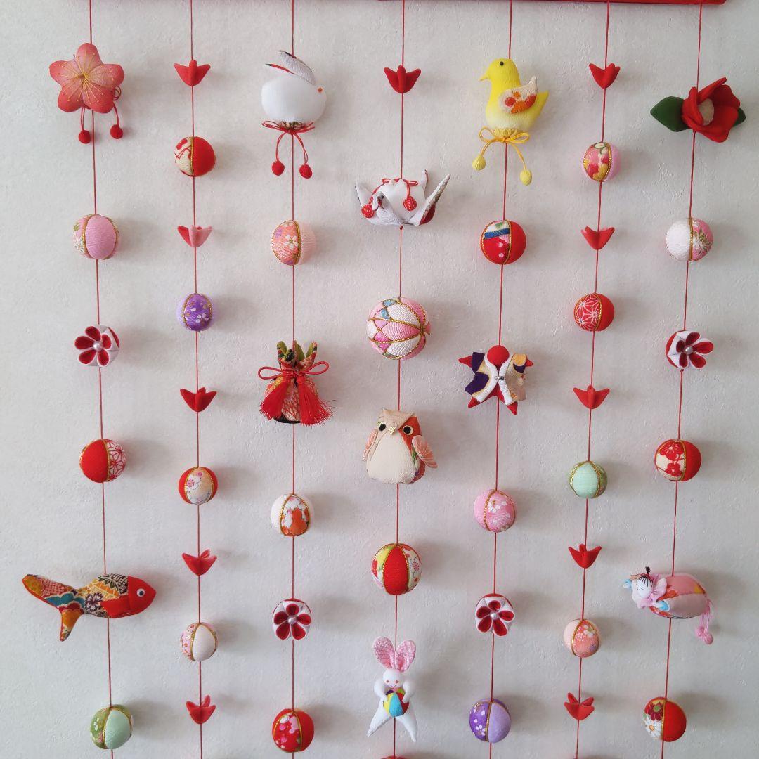 ちりめん細工　お雛様お祝い壁掛け下げ飾り　(大)　7下げ