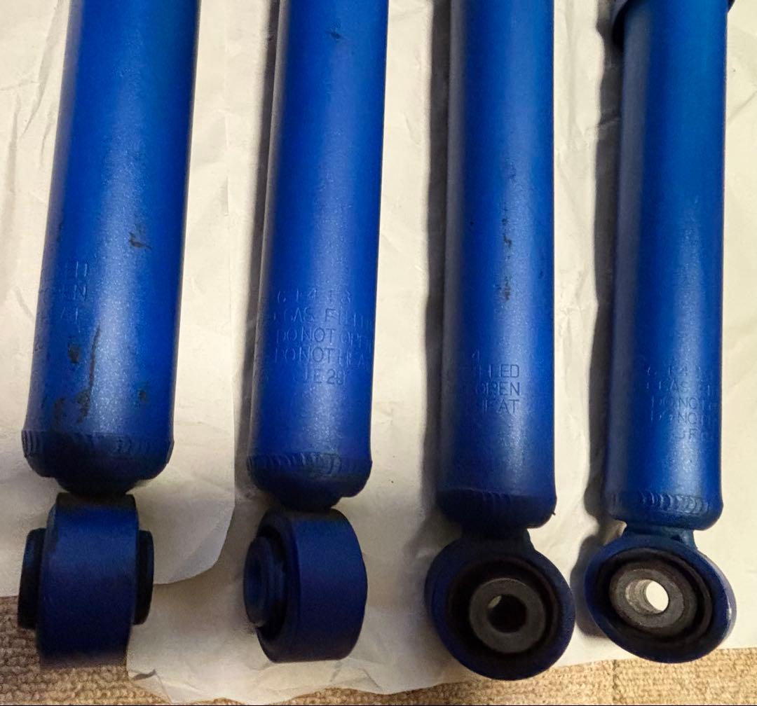 KYB NEW MC ショックアブソーバーセット ジムニー JB64