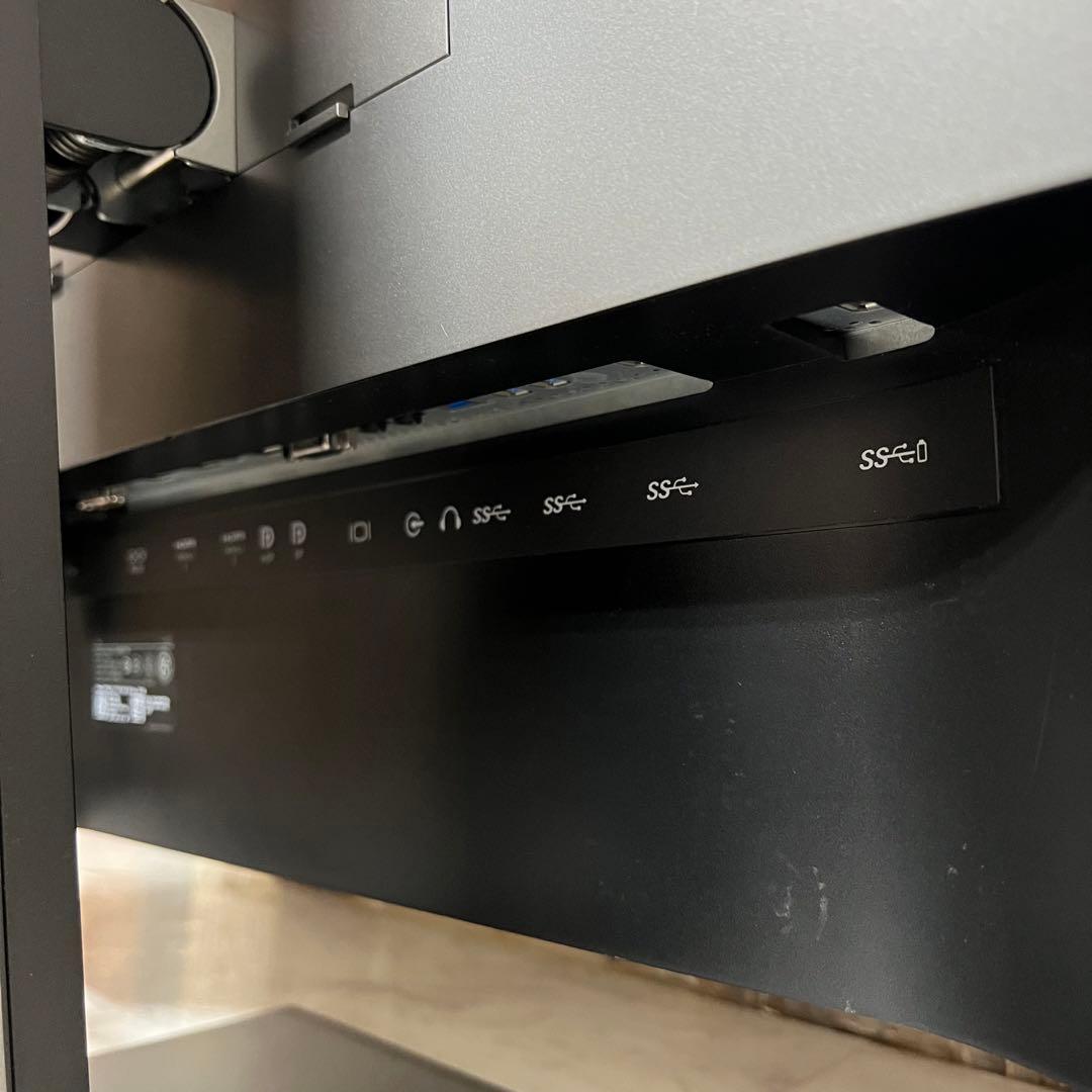 その受渡❣️全国送料込DELL4K43V型4画面同時表示 P4317Qスピーカー