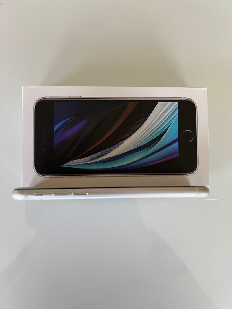 [値下げ]Apple iphone SE 第2世代