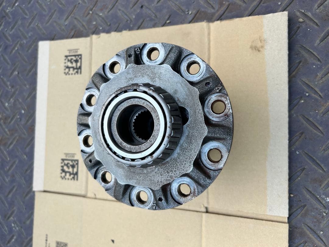 ※オカジマ様　　ジムニー JA11 LSD 純正OP 機械式 リアデフ 中古