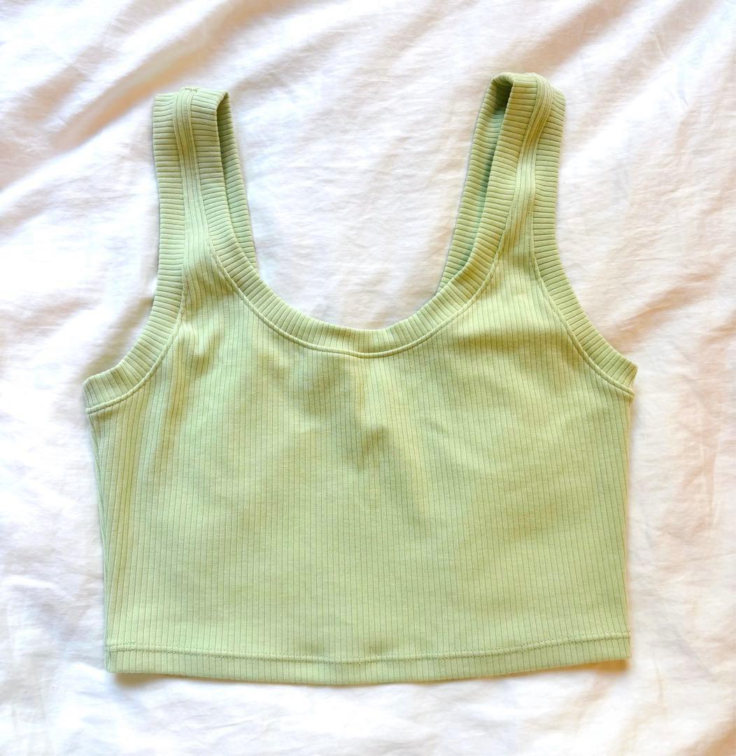 Alo アロ リブタンクトップ Iced Green Tea Sサイズ