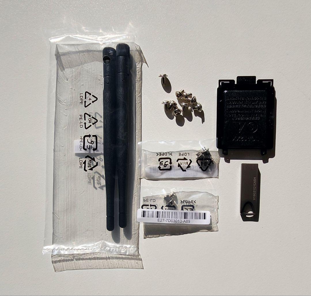 MAG Z590 TOMAHAWK WIFI マザーボード