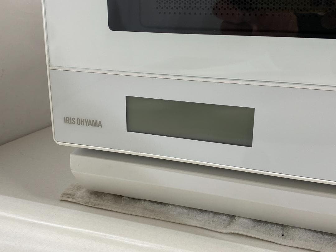 アイリスオオヤマ　オーブンレンジMO-F1808-CW 2023年製