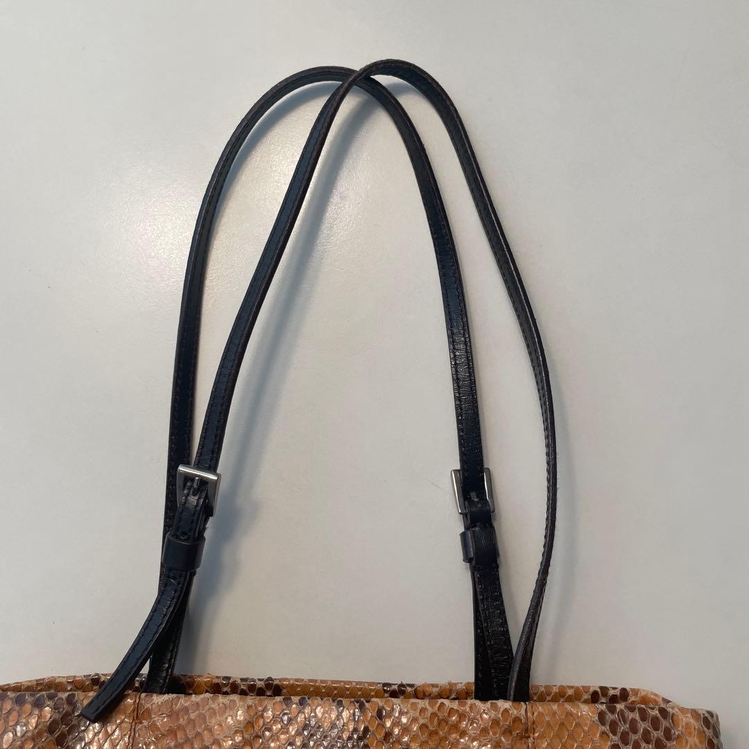 プラダトートバッグ パイソン三角プレート ギャランティカ ード保管袋