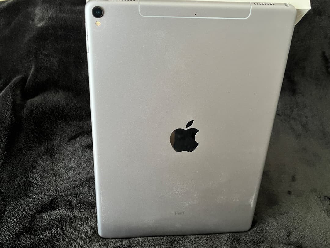 iPad Pro 10.5インチ 256GB Wi-Fi Cellular