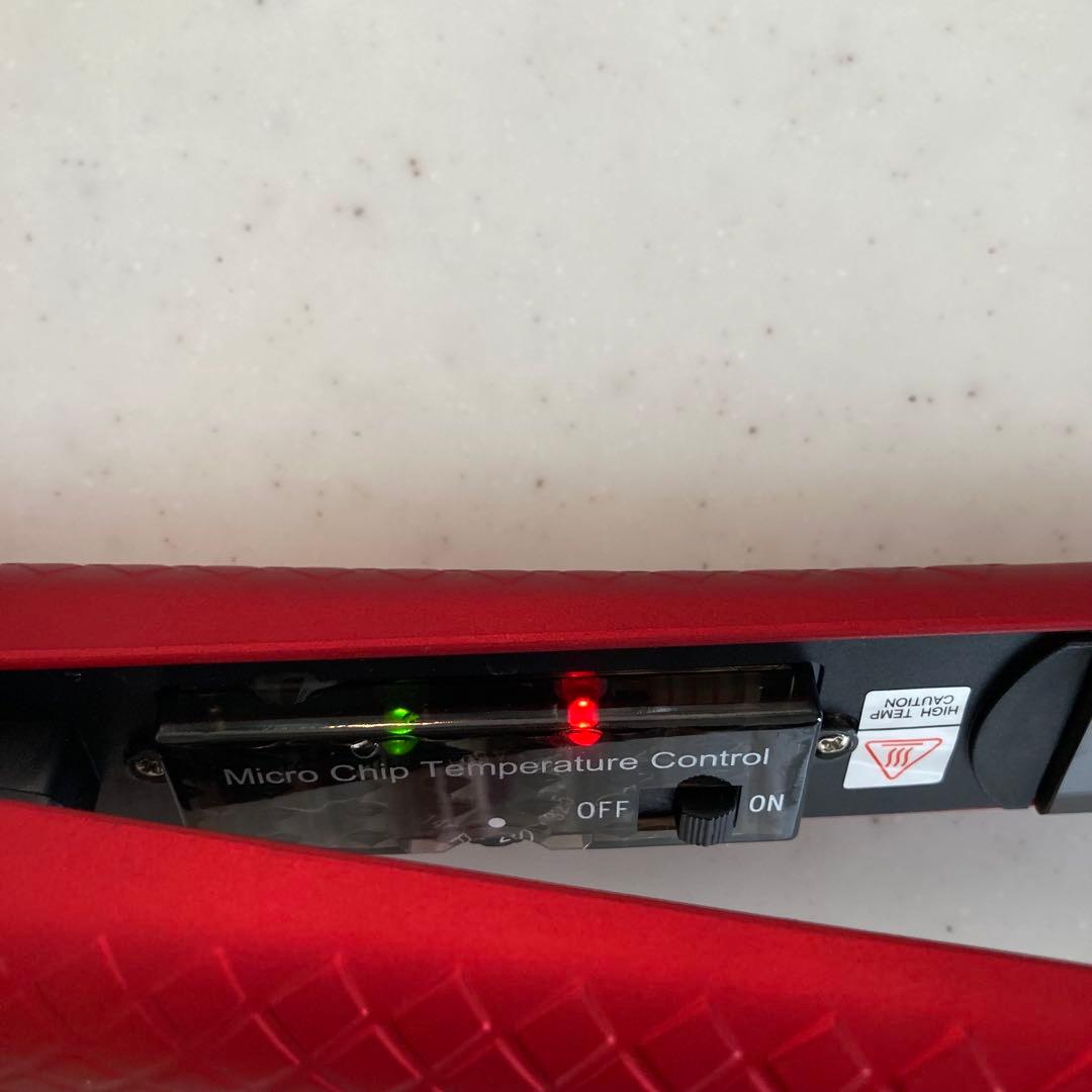 ★BOUTANIC ボタニック　ヘアアイロン （赤、レッド）★