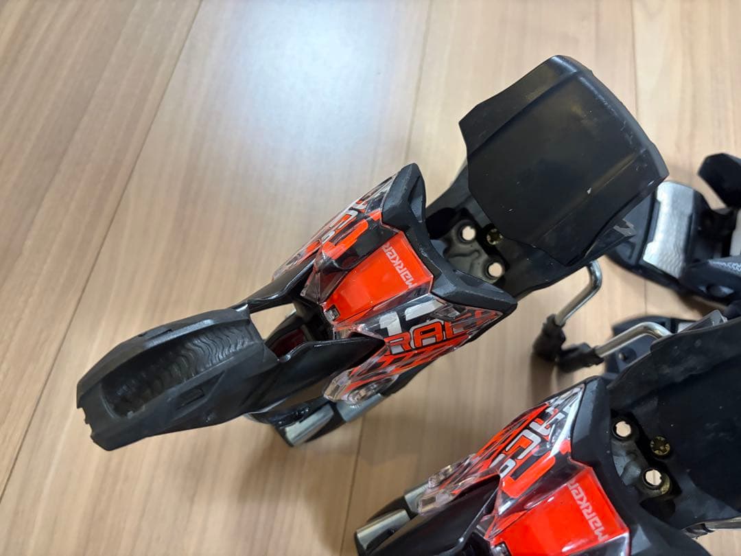 マーカー　コンプ12 スキー　ビンディング　選手　SAJ デモ　レーサー