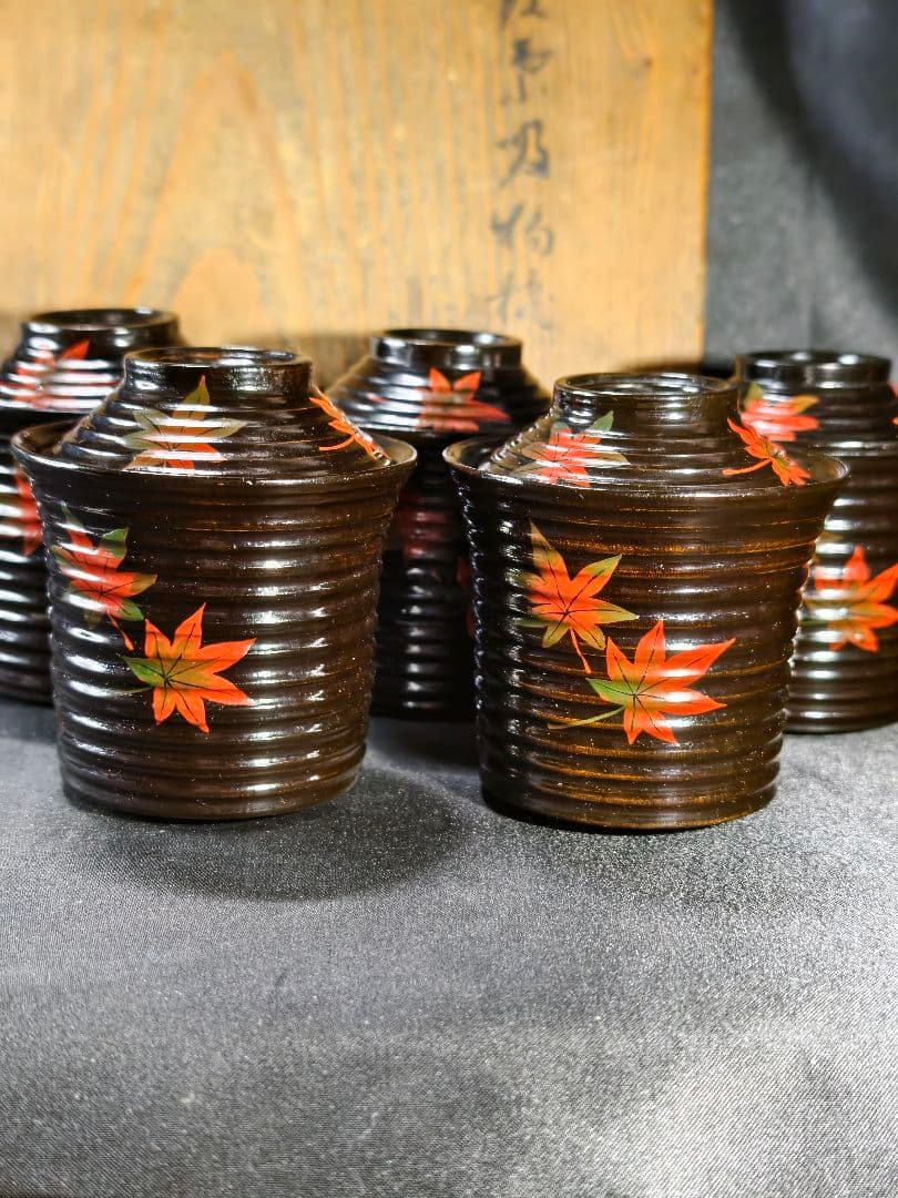 紅葉文吸い物椀 明治骨董 輪島塗 黒塗木製漆器 旧家蔵出し 蒐集家放出 時代物