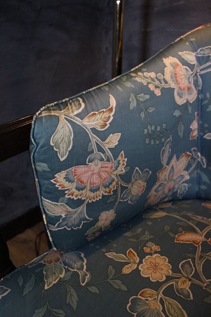 首都圏送無料〜ドマーニ WPQ6 55万〜 希少デザイン　クラシカルアームソファ