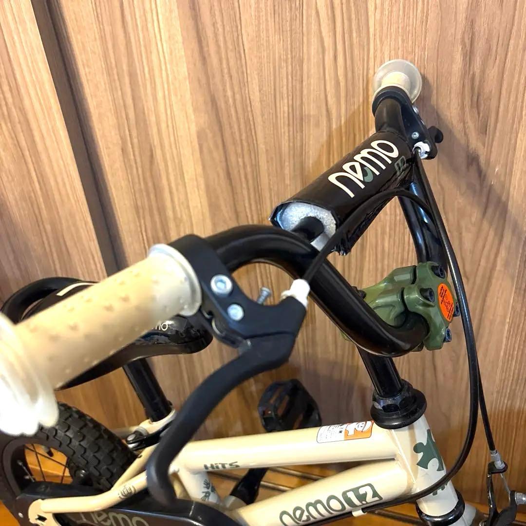 nemo 1.2 幼児用　12インチ　自転車　ベージュ Hits 補助輪付き