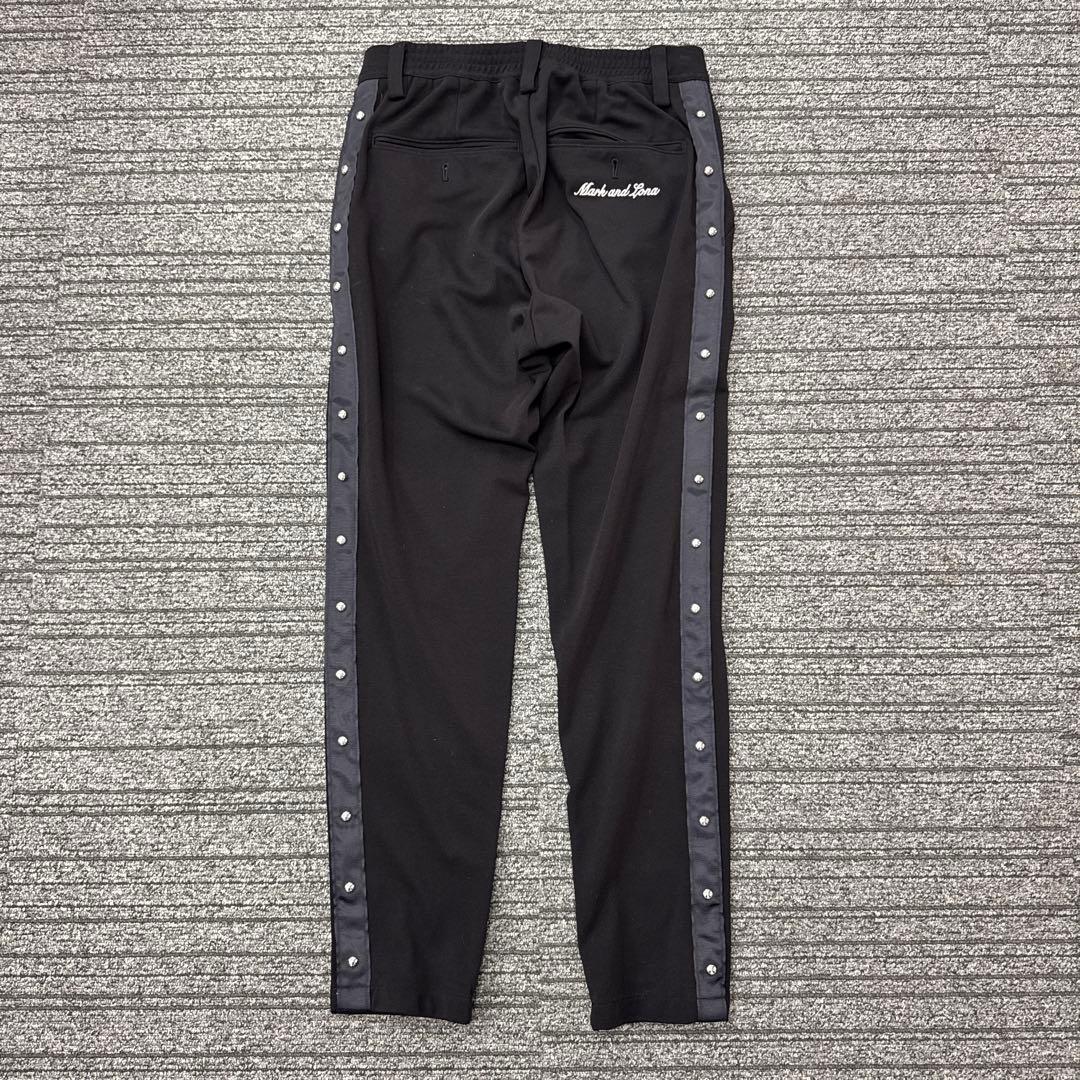 マークアンドロナ　上下セット　ベスト　スタッズ　黒