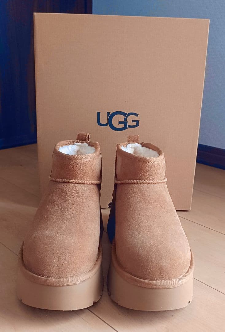 UGG アグ クラシック ウルトラ ミニ ニュー ハイツ